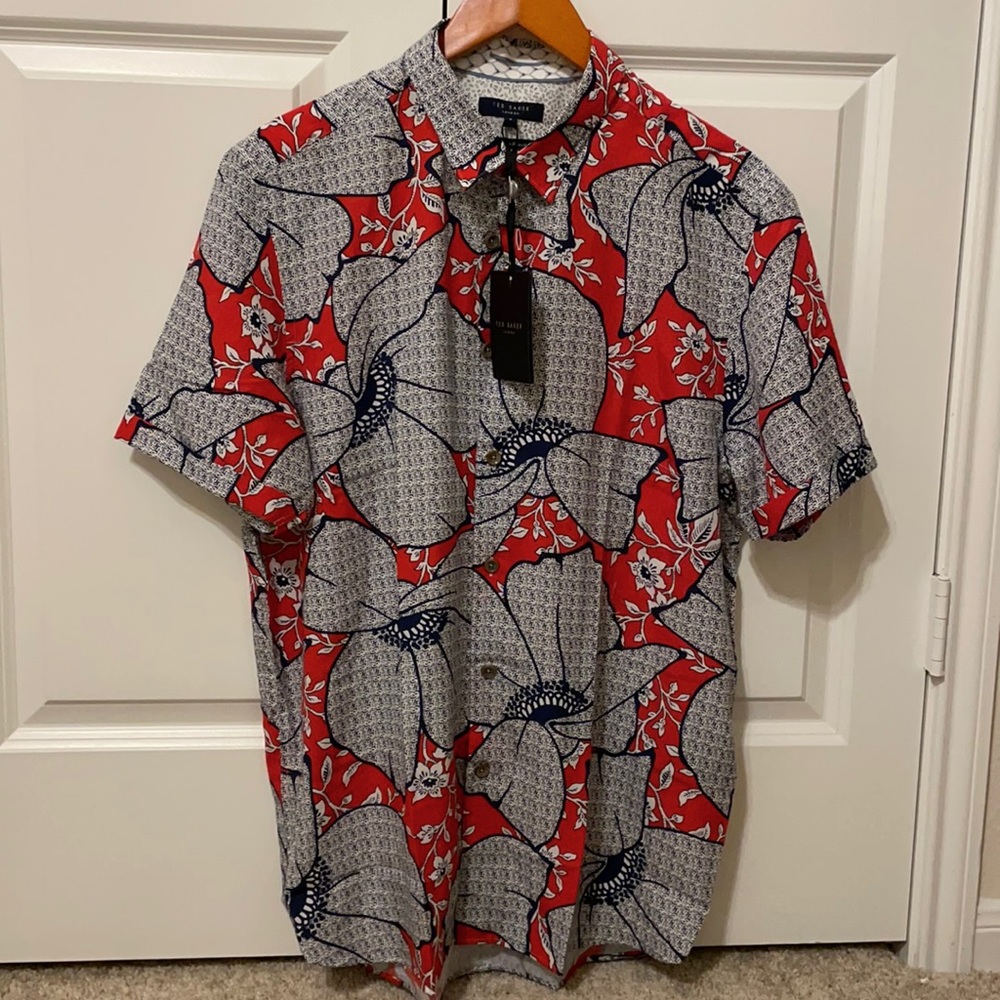 Ted Baker London Red Floral Short Sleeve Button-Down Shirt